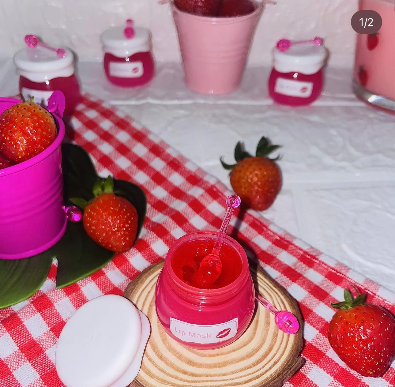 ماسك الشفاه بالفراولة 🍓